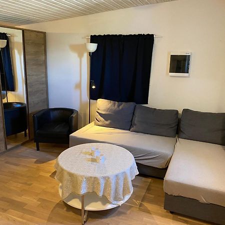 Idyliska Boende Mitt Pa Oeland Apartman Färjestaden Kültér fotó