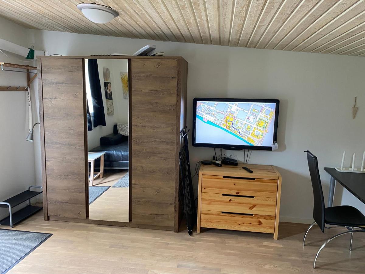 Idyliska Boende Mitt Pa Oeland Apartman Färjestaden Kültér fotó