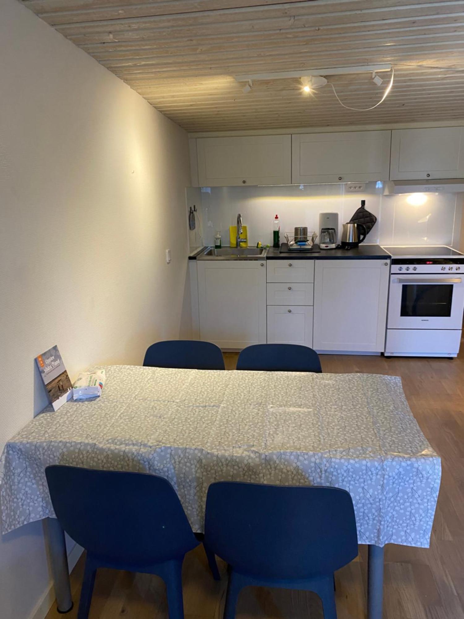Idyliska Boende Mitt Pa Oeland Apartman Färjestaden Kültér fotó